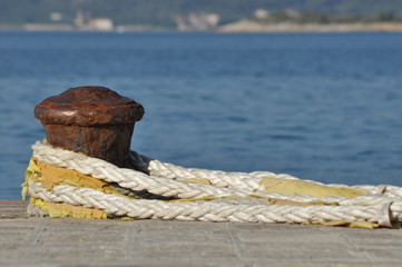 Mooring rope polished. Thick rope with loop.