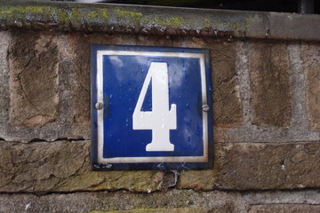 Nummer 4