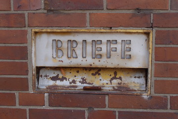 Briefe rostig alt