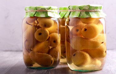 Spicy pear compote in jars © manyakotic