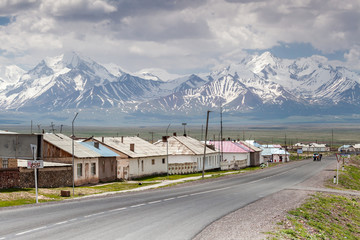 View on Sary-Tash a village