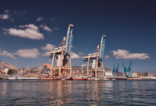 Harbor of Palermo, harbor crane, Sicily