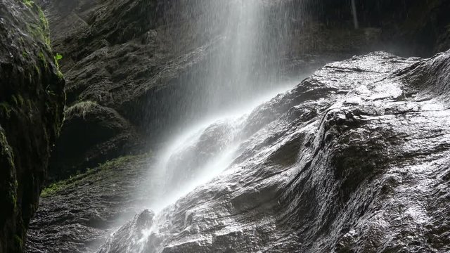 Partnachklamm in Garmisch-Partenkirchen, Naturwunder in Bayern, Geologie, 4K