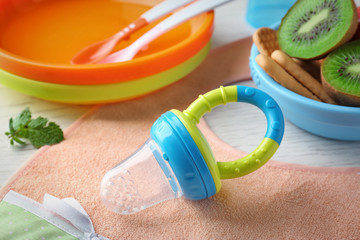 Empty baby's nibbler on bib