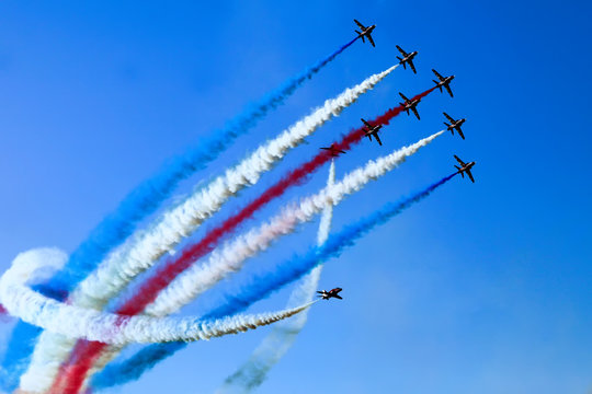 Athens air week flying show
