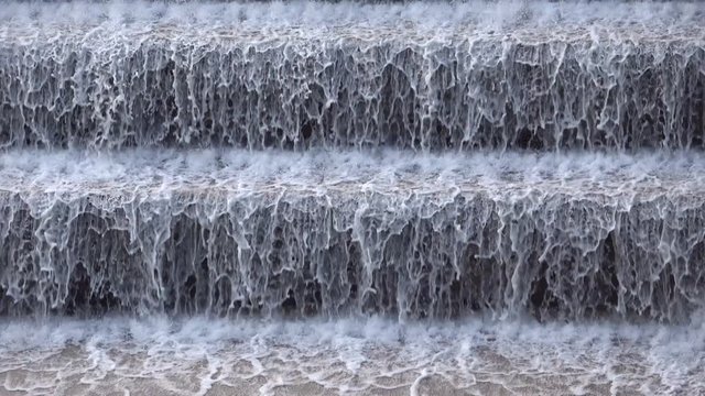 Lechfall mit Stauwehr bei F&uuml;ssen, Bergbach, Bauwerk, Schwaben, Allg&auml;u, 4K