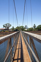 Swinging bridge