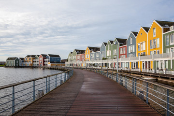 houses at the water - obrazy, fototapety, plakaty