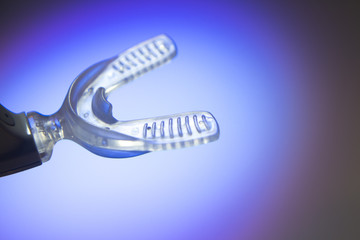 Dental bracket aligner vibrator