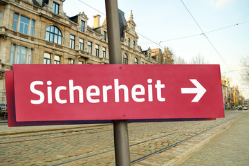 Fototapeta premium Schild 211 - Sicherheit