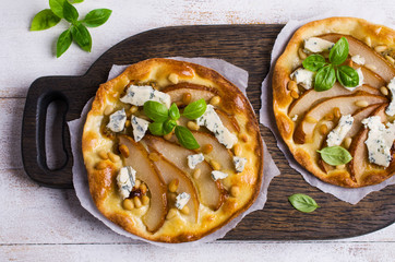 Traditional pizza with pear