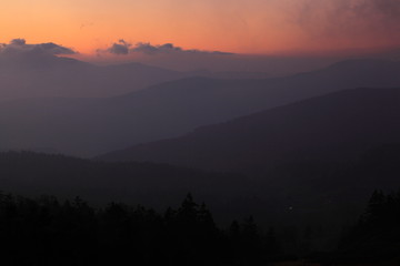 朝焼けの岩手山