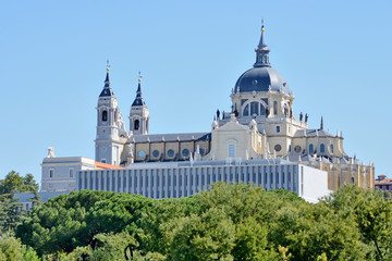 Catedral de la Almudena, Madrid, Spain - obrazy, fototapety, plakaty