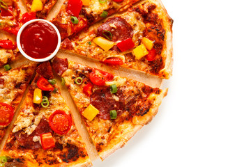 Pizza pepperoni with tomatoes, mushrooms and pepper