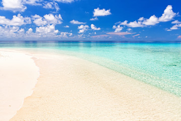 Obraz premium Beautiful ocean beach on Maldives