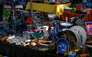 Fototapeta premium Flohmarkt in der Stadt