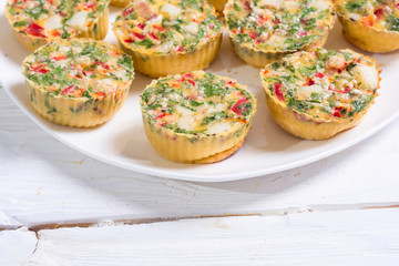 Egg muffins with onion
