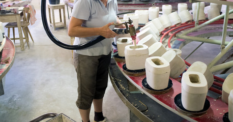 Formgießerei in der Porzellanfabrik