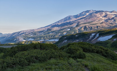 Nature of Kamchatka (mountains, volcanoes, ocean)