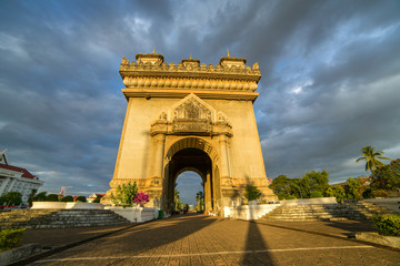 Fototapeta na wymiar Patuxai monument in Vientiane, Laos