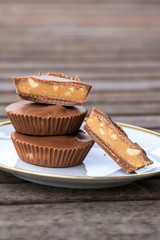 Peanut butter cups, dessert, schokolade