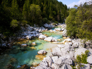 acque limpide del fiume Soča, bohinj, Slovenia,
