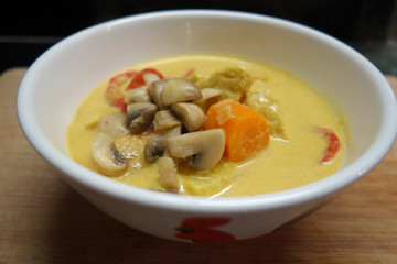 Curry indonésien fait maison