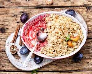 crumble dessert with plum
