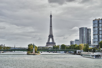 Fototapeta na wymiar Eiffel Tower and Seine River.