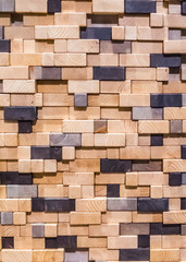 Деревянная стена, стена из деревянных кубиков