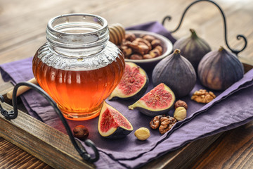 Honey with fresh figs
