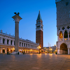 Naklejka premium Piazza San Marco in Venice, Italy, early in the morning