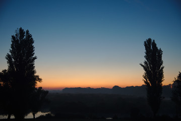 Fototapeta na wymiar Sunset in a morning of auptumn