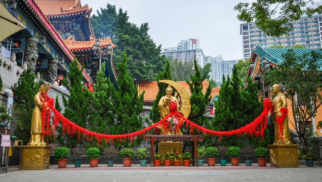 Wong Tai Sin Temple in Hong Kong