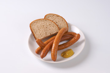long thin sausages with bread