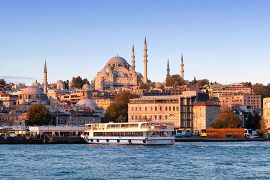 Panoramic cityscape over Bosphorus with Suleymaniye Mosque in Istanbul, Turkey