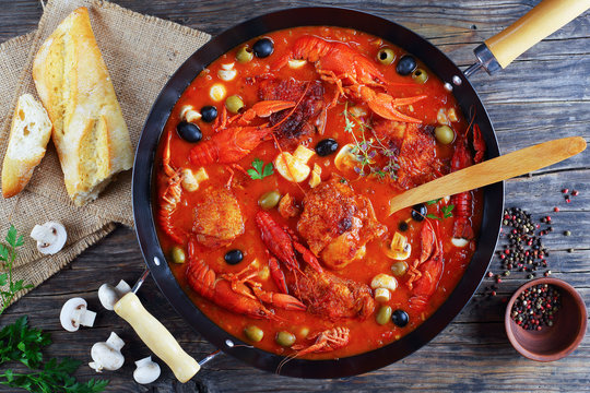 delicious chicken meat stew with crawfishies