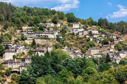 Beautiful view of the historic village of Tsepelovo in Zagori area, northern Greece.