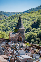 Le cimetière de Conques en Rouergue