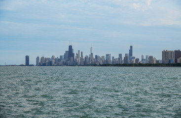 Fototapeta na wymiar Chicago skyline with lake superior in front , USA