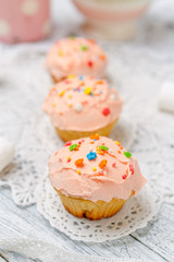 Traditional Easter cupcake and cupcakes