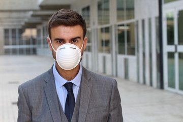 Businessman having to use a mask to walk around the polluted city