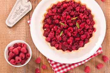 Raspberry tart. 