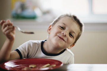 Awesome kid eating pancakes