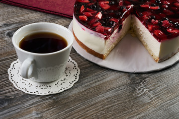 Homemade cheesecake with berries