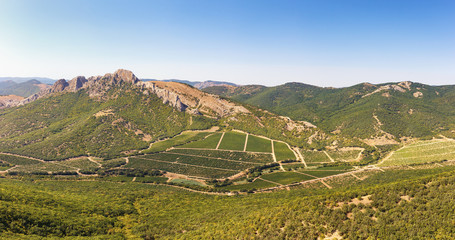 Fototapeta na wymiar Panorama of mountains in the Crimea