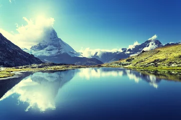 Papier Peint photo Cervin Reflection of Matterhorn in lake, Zermatt, Switzerland