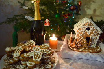 The gingerbread house.