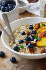 oatmeal with berries and chia seeds