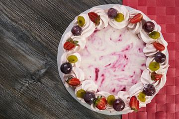 Delicious tart cheese cake with fresh grapes